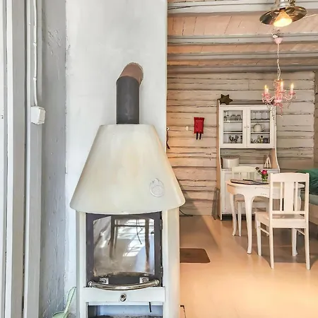 Tatil Evi Den Lilla Roeda Stugan By Interhome Kirjala