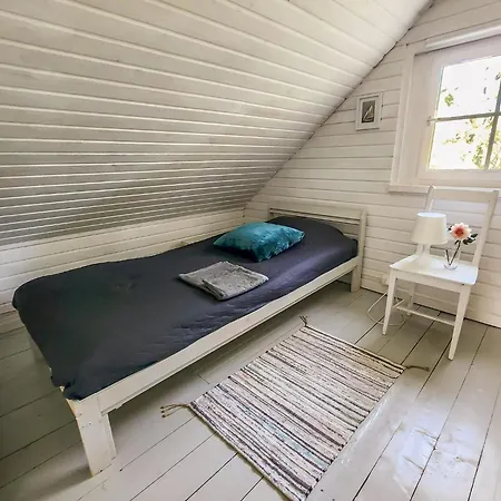 Den Lilla Roeda Stugan By Interhome Tatil Evi Kirjala