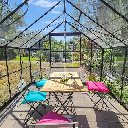 Den Lilla Roeda Stugan By Interhome *