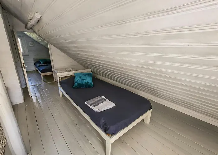 Den Lilla Roeda Stugan By Interhome Kirjala