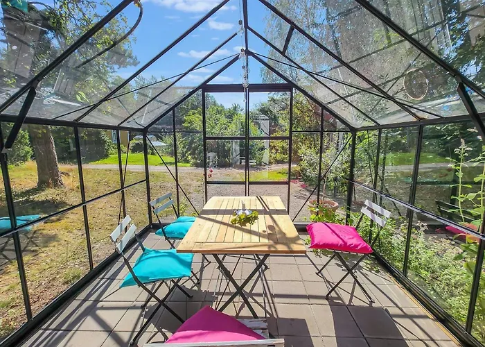 Den Lilla Roeda Stugan By Interhome *